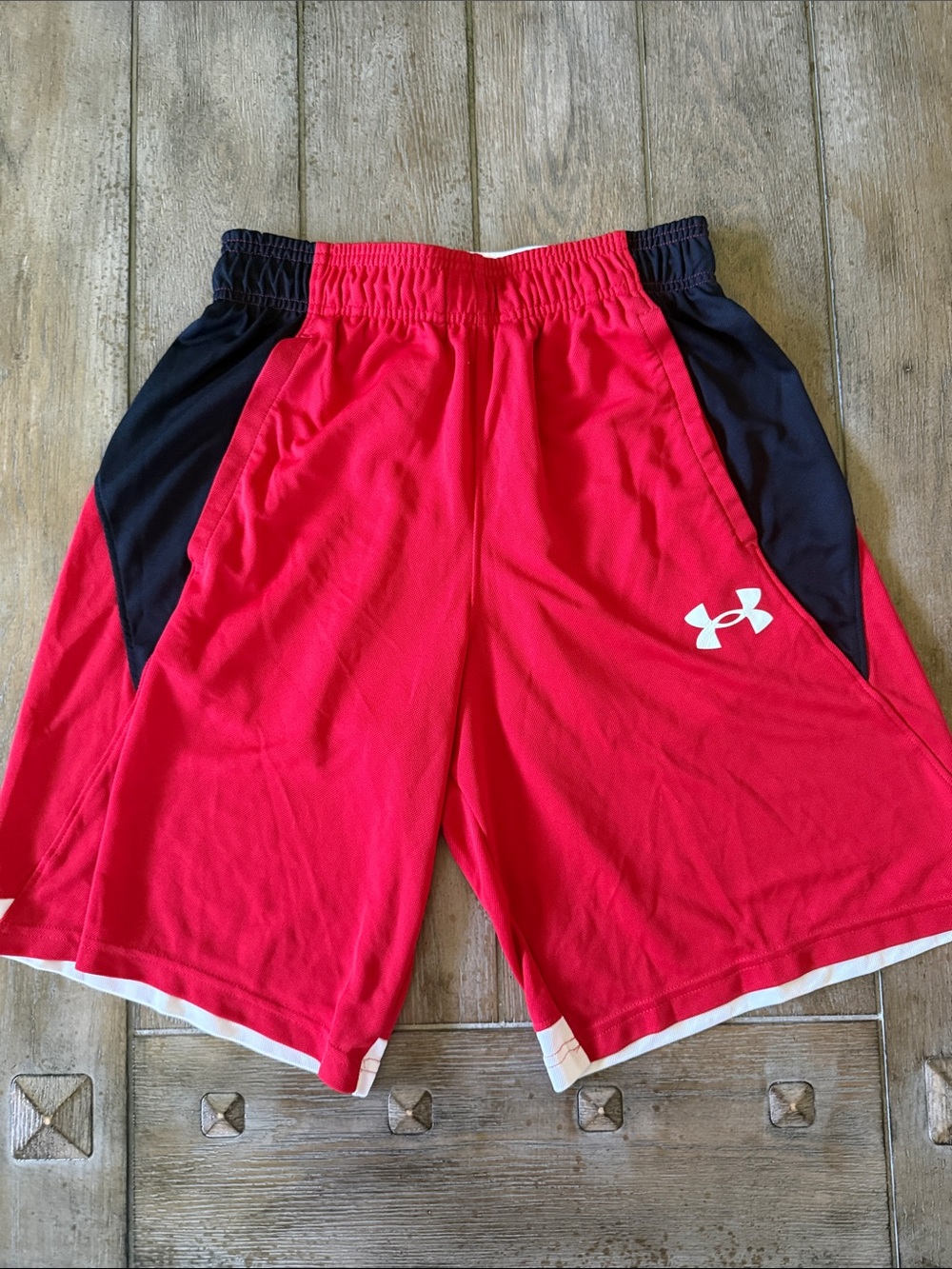 Under Armour Men’s Red Athletic Shorts with Black Side Panels
